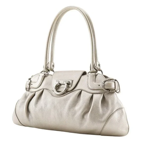 Salvatore Ferragamo シルバーハンドバッグ Salvatore Ferragamo Gancini Tote Bag AU-21/6317 Silver leather Women